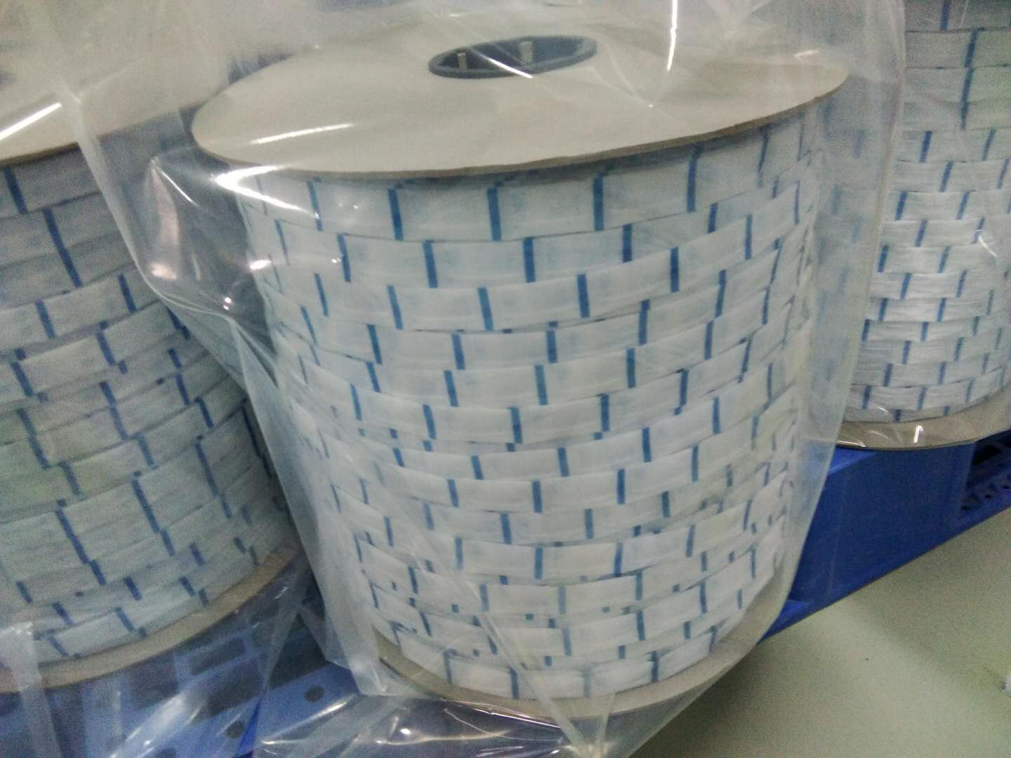 1 million Dry-Plus® 1g Silica Gel on Roll Ready to Ship