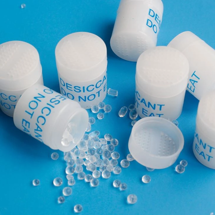 Chewing Gum Bottle Used Silica Gel Canister